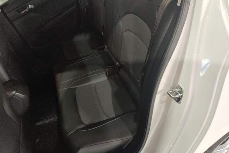 Used Chevrolet Cavalier 2016 1.5L Automatic Xinyue Edition Left Rear Seat