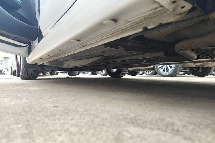 Used Chevrolet Cavalier 2016 1.5L Automatic Enjoyment Edition Left Side Sill