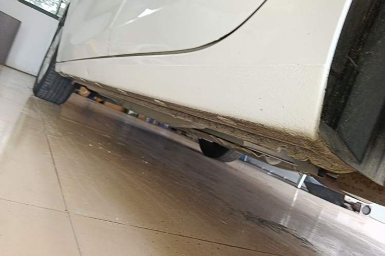 Used Chevrolet Cavalier 2016 1.5L Automatic Enjoyment Edition Left Side Sill