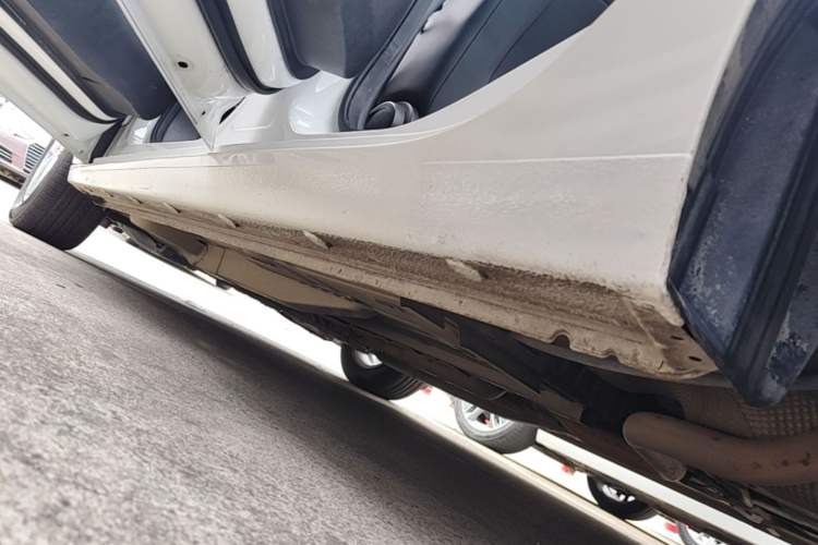 Used Chevrolet Cavalier 2016 1.5L Automatic Xinyue Edition Left Side Sill