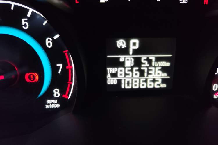 Used Chevrolet Cavalier 2016 1.5L Automatic Enjoyment Edition Odometer Close Up