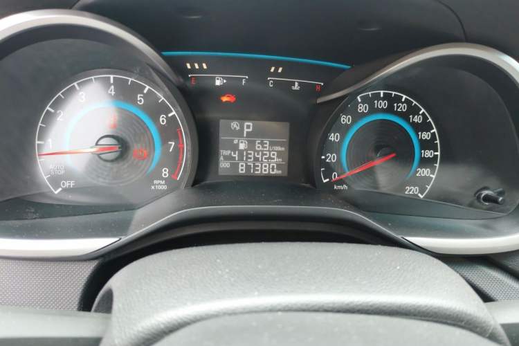 Used Chevrolet Cavalier 2016 1.5L Automatic Enjoyment Edition Odometer Close Up