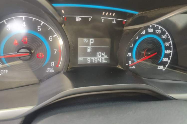 Used Chevrolet Cavalier 2016 1.5L Automatic Xinyue Edition Odometer Close Up