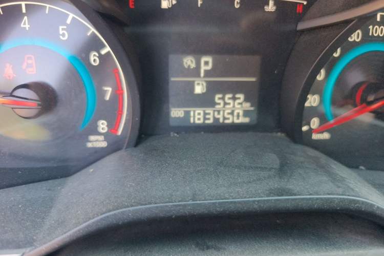 Used Chevrolet Cavalier 2016 1.5L Automatic Xinyue Edition Odometer Close Up