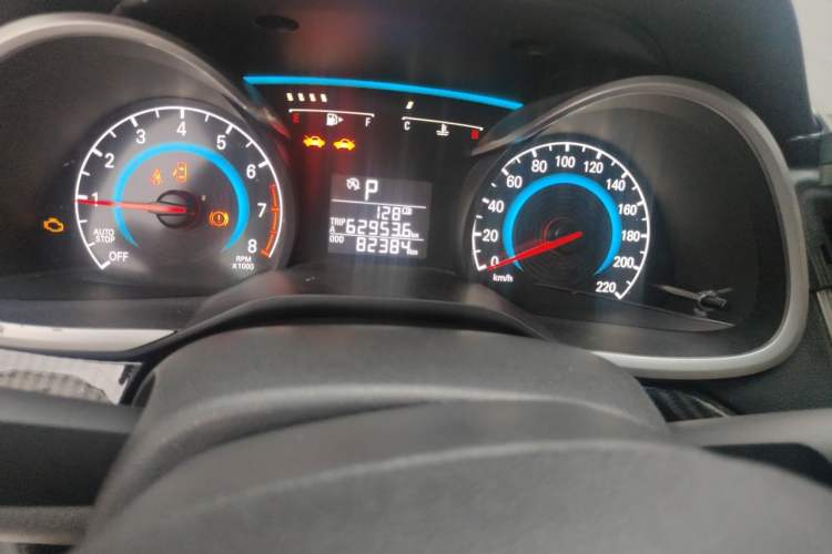 Used Chevrolet Cavalier 2016 1.5L Automatic Xinyue Edition Odometer Close Up