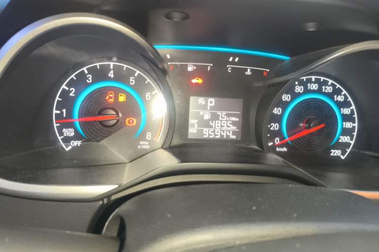 Used Chevrolet Cavalier 2016 1.5L Automatic Xinyue Edition Odometer Close Up