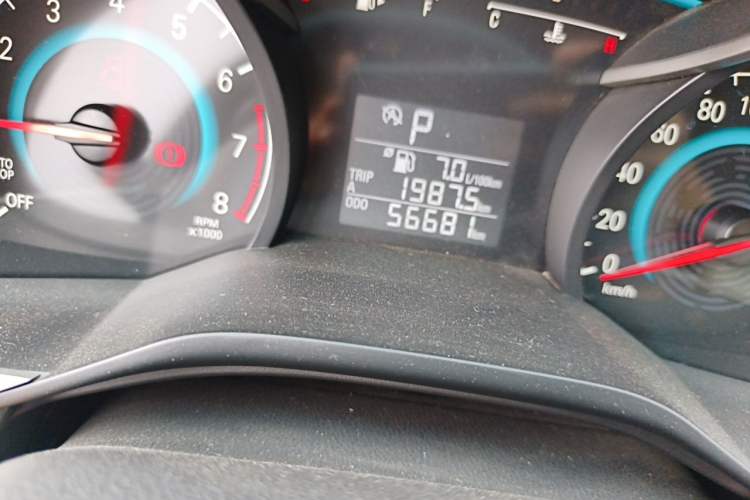 Used Chevrolet Cavalier 2016 1.5L Automatic Xinyue Edition Odometer Close Up