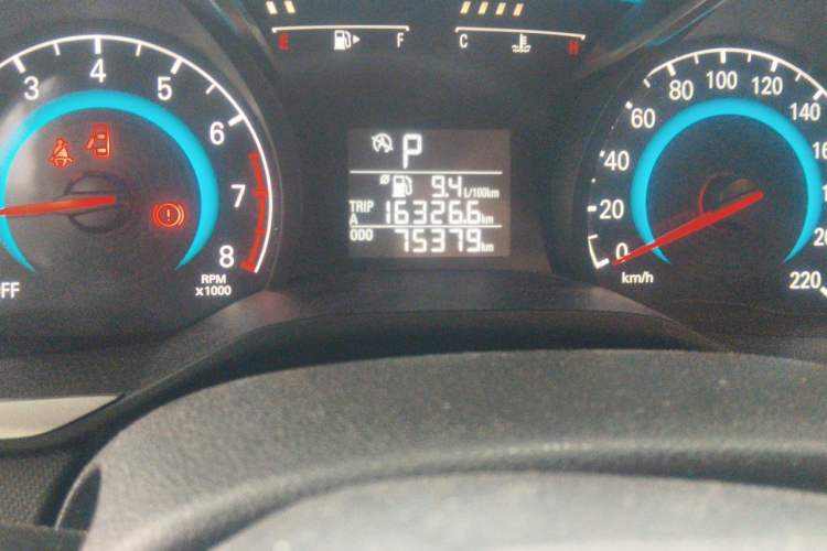 Used Chevrolet Cavalier 2016 1.5L Automatic Xinyue Edition Odometer Close Up