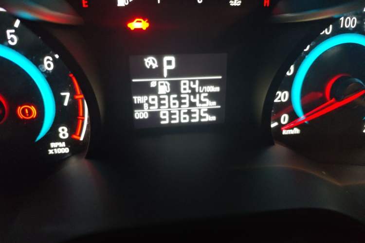Used Chevrolet Cavalier 2016 1.5L Automatic Xinyue Edition Odometer Close Up