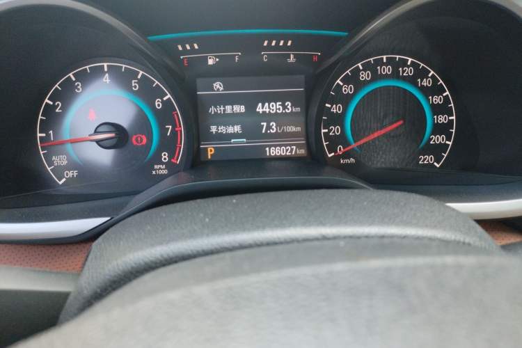 Used Chevrolet Cavalier 2016 1.5L Automatic Xinsong Edition Odometer Close Up