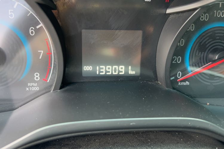Used Chevrolet Cavalier 2016 1.5L Automatic Xinyue Edition Odometer Close Up