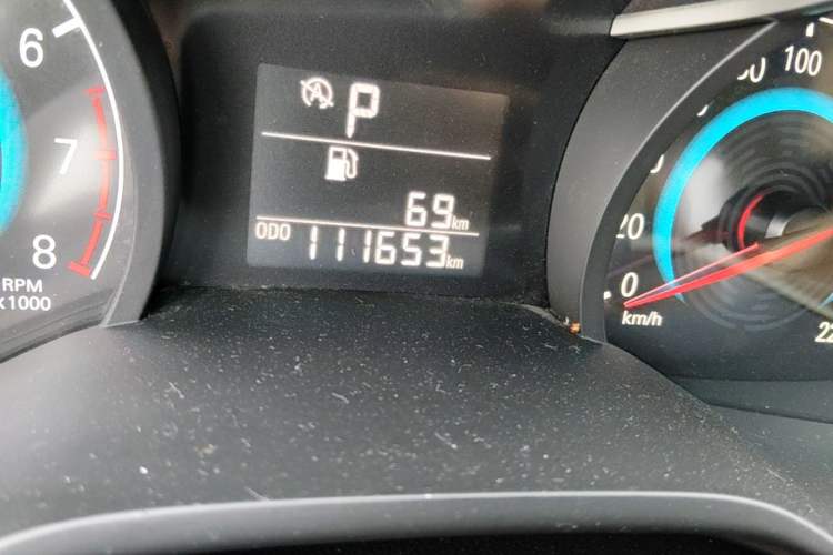Used Chevrolet Cavalier 2016 1.5L Automatic Xinyue Edition Odometer Close Up