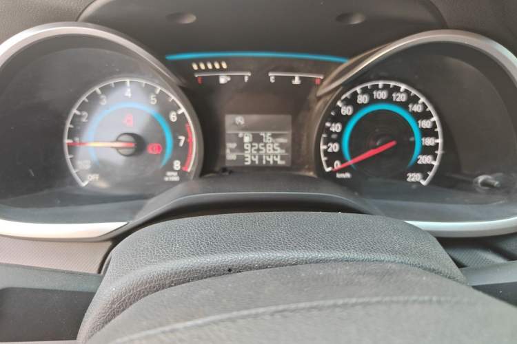 Used Chevrolet Cavalier 2016 1.5L Manual Enjoyment Edition Odometer Close Up