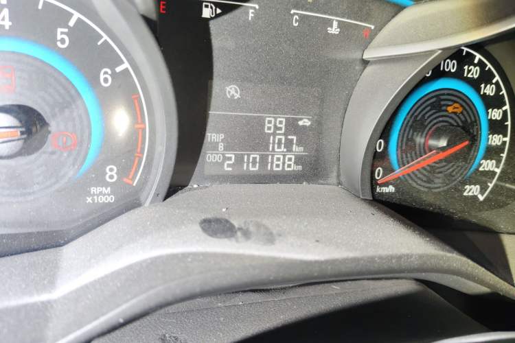 Used Chevrolet Cavalier 2016 1.5L Manual Enjoyment Edition Odometer Close Up