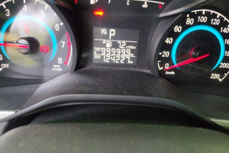 Used Chevrolet Cavalier 2016 1.5L Automatic Xinyue Edition Odometer Close Up