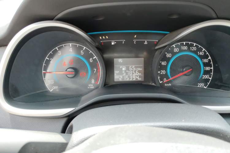 Used Chevrolet Cavalier 2016 1.5L Manual Xinyue Edition Odometer Close Up