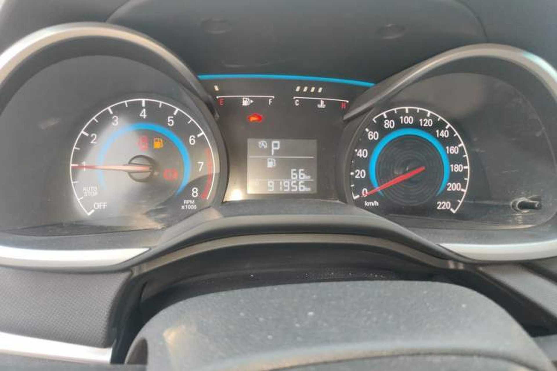 Used Chevrolet Cavalier 2016 1.5L Automatic Xinyue Edition Odometer Close Up