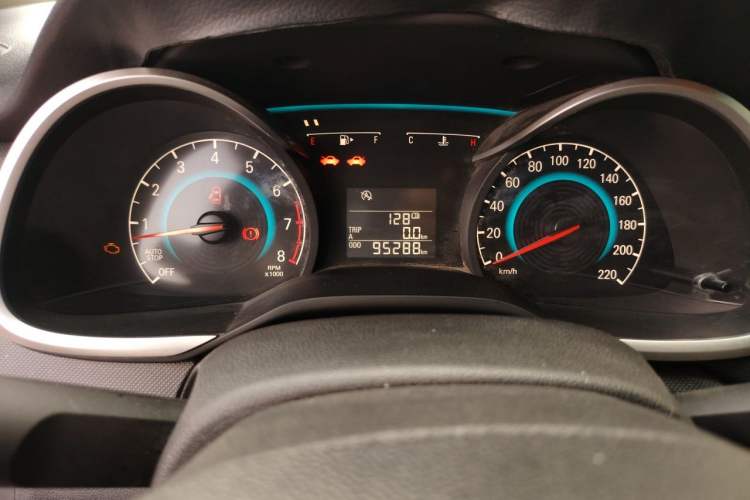 Used Chevrolet Cavalier 2016 1.5L Manual Enjoyment Edition Odometer Close Up