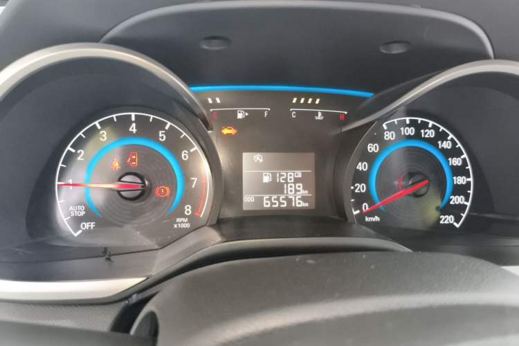 Used Chevrolet Cavalier 2016 1.5L Manual Xinyue Edition Odometer Close Up