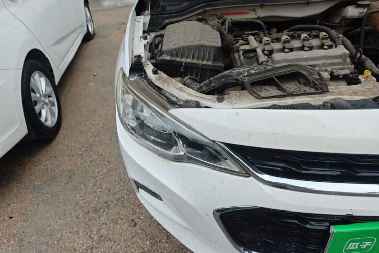Used Chevrolet Cavalier 2016 1.5L Manual Enjoyment Edition Right Front Headlight