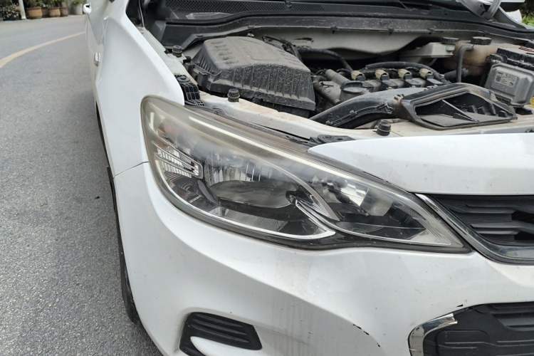 Used Chevrolet Cavalier 2016 1.5L Manual Enjoyment Edition Right Front Headlight
