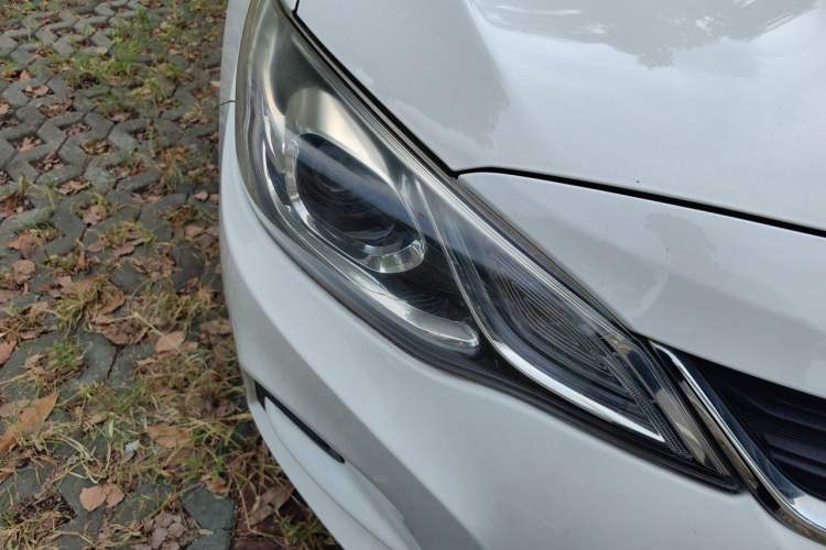 Used Chevrolet Cavalier 2016 1.5L Automatic Xinyue Edition Right Front Headlight