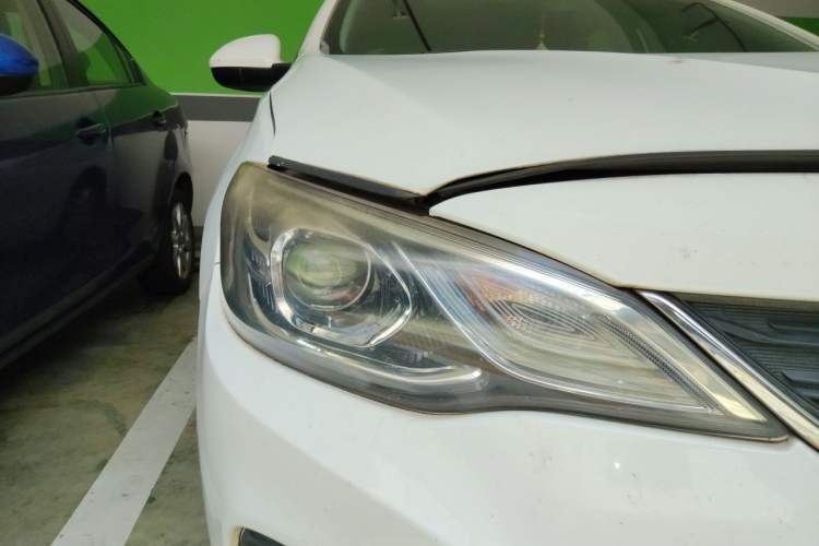 Used Chevrolet Cavalier 2016 1.5L Manual Xinyue Edition Right Front Headlight