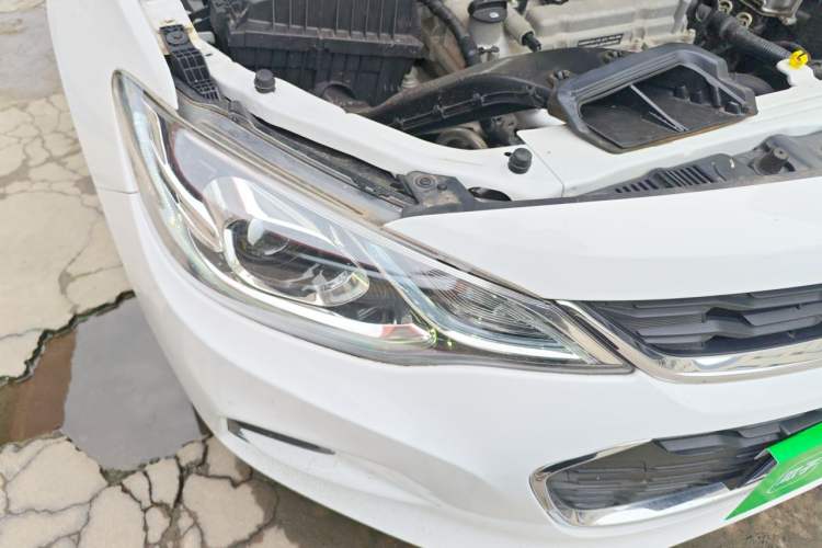 Used Chevrolet Cavalier 2016 1.5L Automatic Xinyue Edition Right Front Headlight