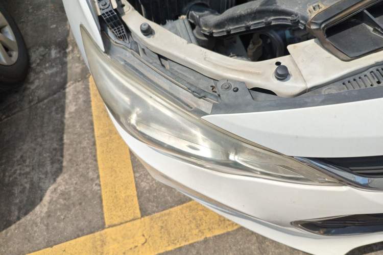 Used Chevrolet Cavalier 2016 1.5L Manual Enjoyment Edition Right Front Headlight