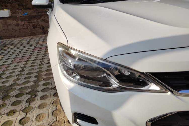Used Chevrolet Cavalier 2016 1.5L Automatic Xinyue Edition Right Front Headlight
