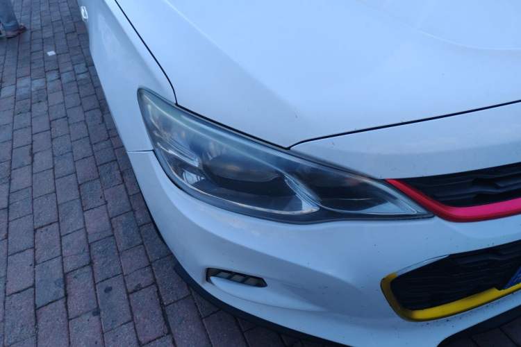 Used Chevrolet Cavalier 2016 1.5L Manual Enjoyment Edition Right Front Headlight