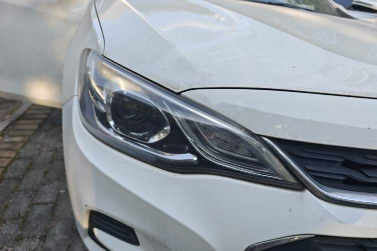 Used Chevrolet Cavalier 2016 1.5L Automatic Xinyue Edition Right Front Headlight