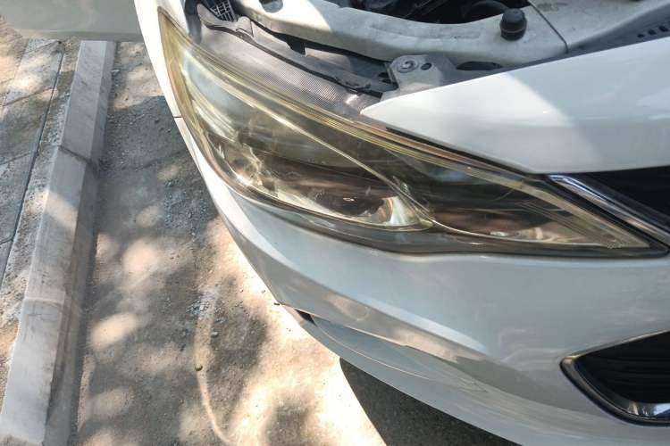 Used Chevrolet Cavalier 2016 1.5L Manual Enjoyment Edition Right Front Headlight