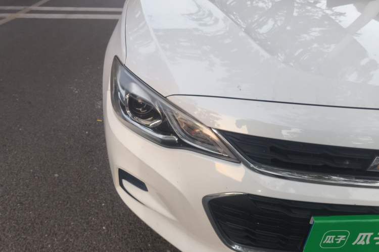 Used Chevrolet Cavalier 2016 1.5L Automatic Xinyue Edition Right Front Headlight