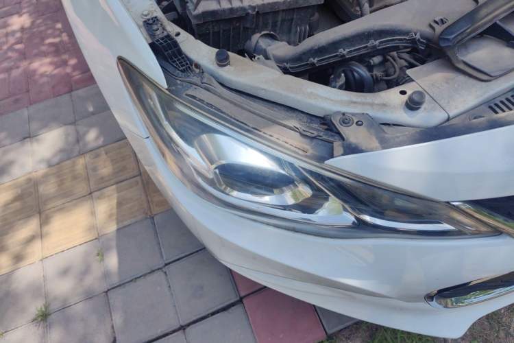 Used Chevrolet Cavalier 2016 1.5L Automatic Xinyue Edition Right Front Headlight