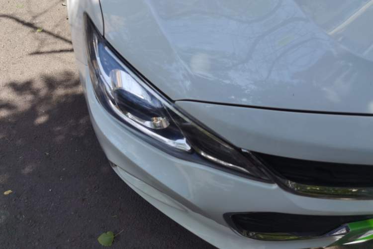 Used Chevrolet Cavalier 2016 1.5L Manual Xinyue Edition Right Front Headlight