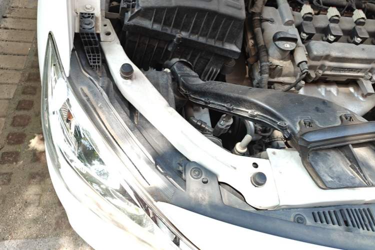 Used Chevrolet Cavalier 2016 1.5L Automatic Enjoyment Edition Right Front Headlight