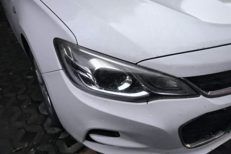 Used Chevrolet Cavalier 2016 1.5L Automatic Xinyue Edition Right Front Headlight