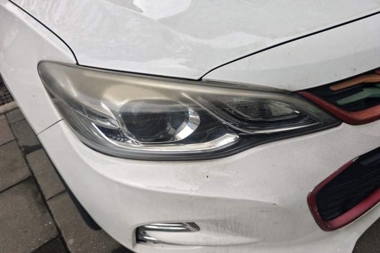 Used Chevrolet Cavalier 2016 1.5L Automatic Xinyue Edition Right Front Headlight