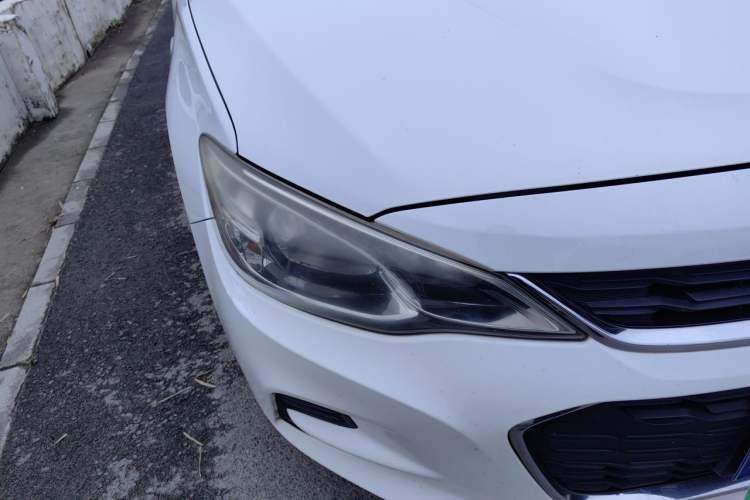 Used Chevrolet Cavalier 2016 1.5L Manual Enjoyment Edition Right Front Headlight
