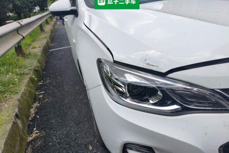 Used Chevrolet Cavalier 2016 1.5L Automatic Xinyue Edition Right Front Headlight