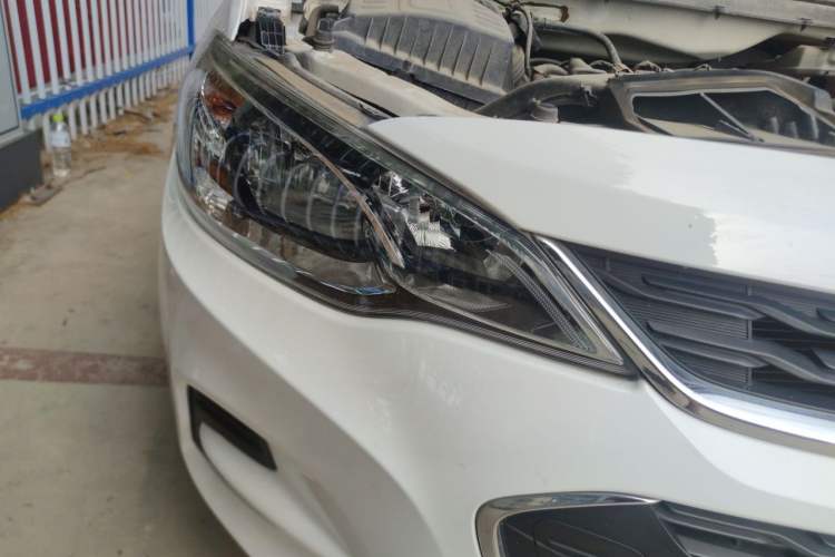 Used Chevrolet Cavalier 2016 1.5L Manual Enjoyment Edition Right Front Headlight