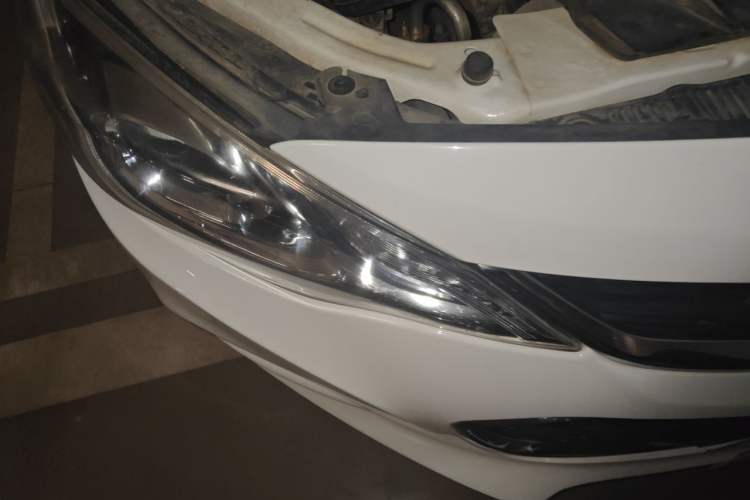 Used Chevrolet Cavalier 2016 1.5L Manual Xinyue Edition Right Front Headlight