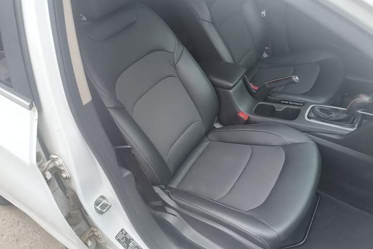 Used Chevrolet Cavalier 2016 1.5L Automatic Xinyue Edition Right Front Seat