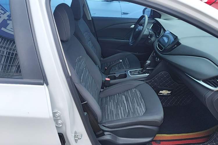 Used Chevrolet Cavalier 2016 1.5L Automatic Enjoyment Edition Right Front Seat