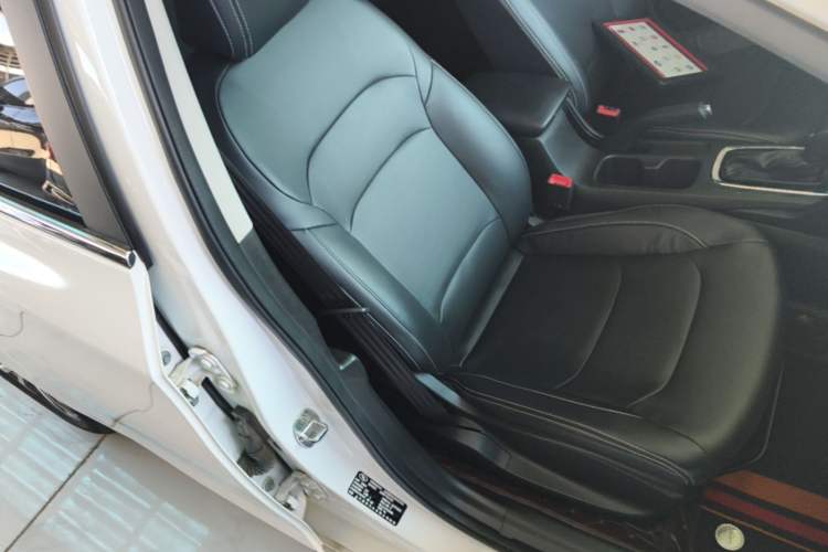 Used Chevrolet Cavalier 2016 1.5L Automatic Enjoyment Edition Right Front Seat