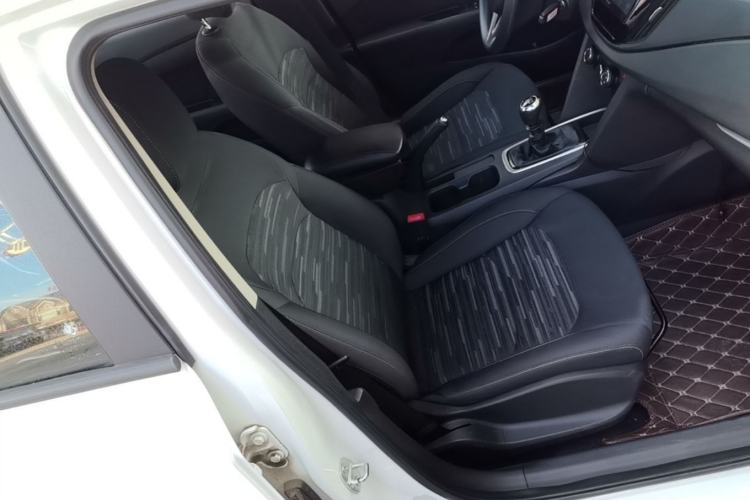 Used Chevrolet Cavalier 2016 1.5L Manual Enjoyment Edition Right Front Seat