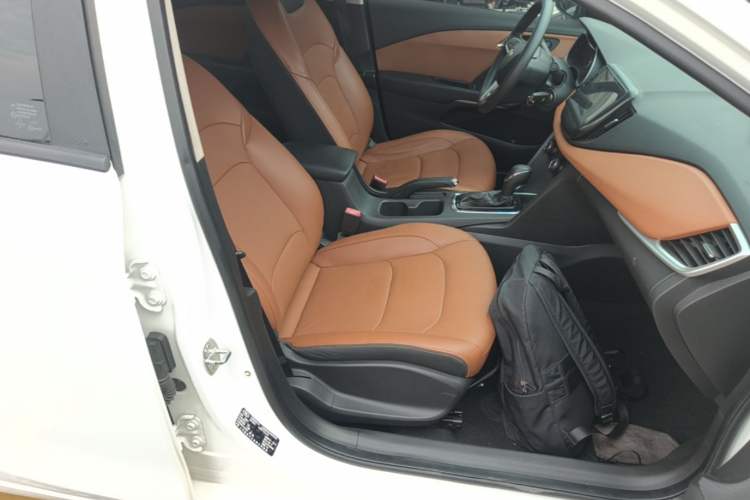 Used Chevrolet Cavalier 2016 1.5L Automatic Xinsong Edition Right Front Seat
