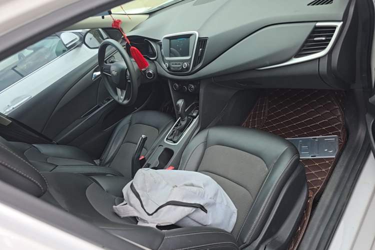 Used Chevrolet Cavalier 2016 1.5L Automatic Xinyue Edition Right Front Seat