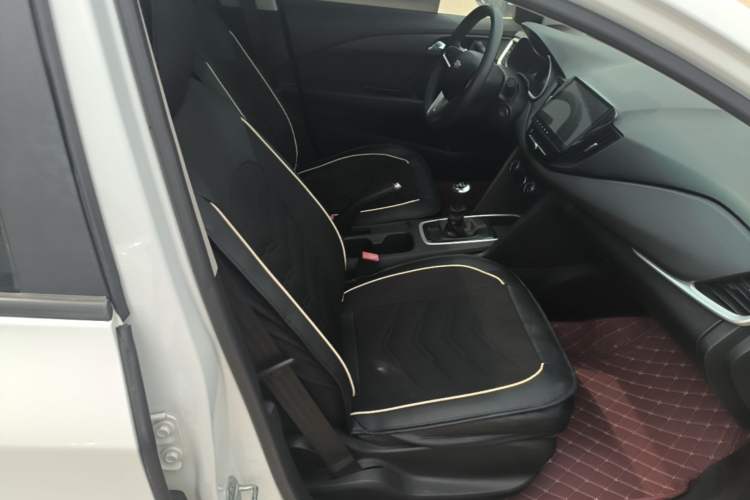 Used Chevrolet Cavalier 2016 1.5L Manual Xinyue Edition Right Front Seat